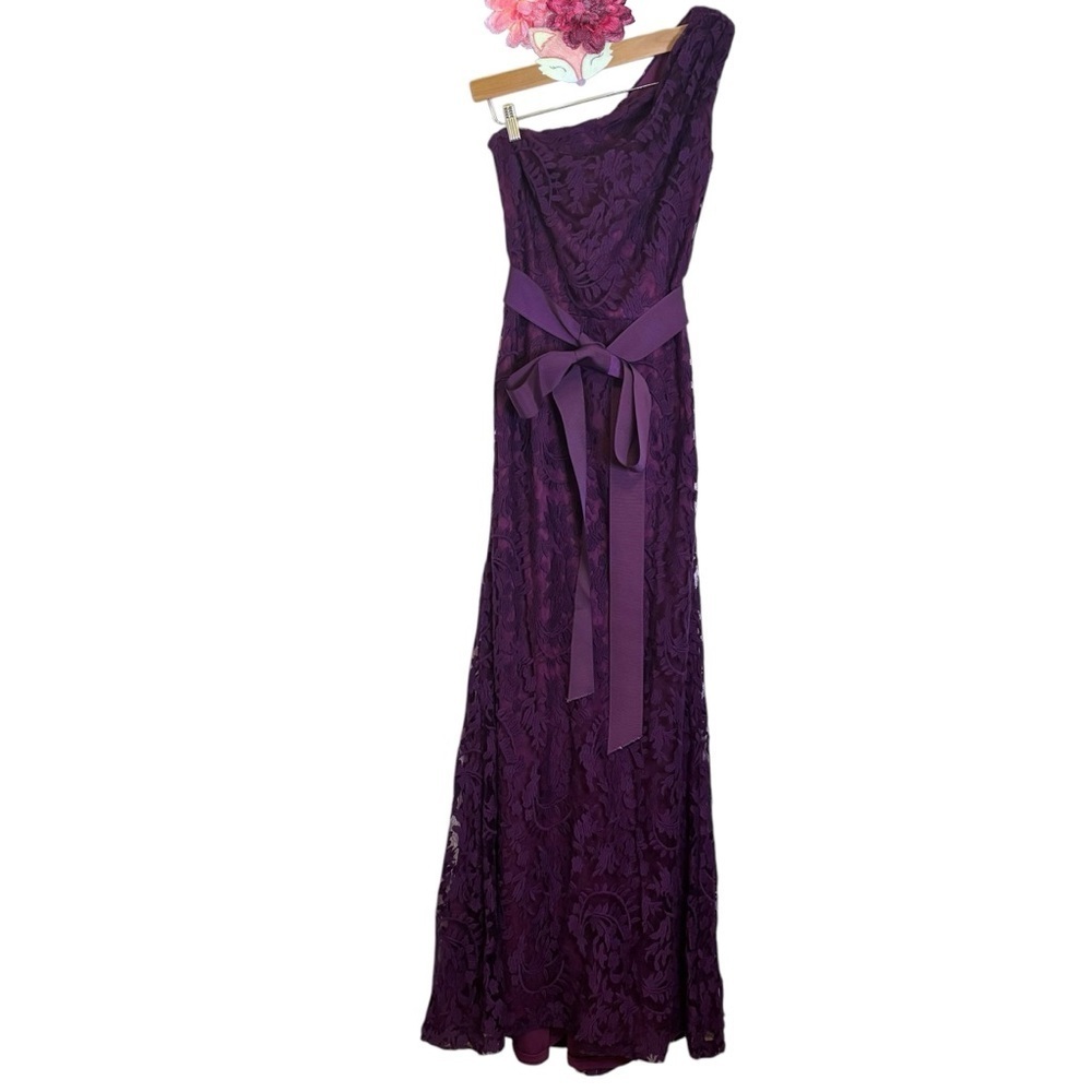 Tadashi Shoji formal gown purple lace ribbon belt one shoulder maxi dress size 6